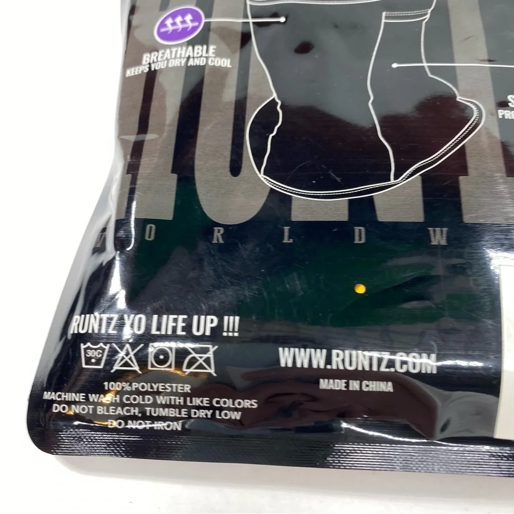 Runtz Mens Life Mask Yellow Smiley Smile Face Cover NEW $32‎